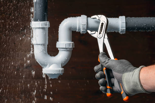 Professional Leak Detection technician working in Matheson, CO
